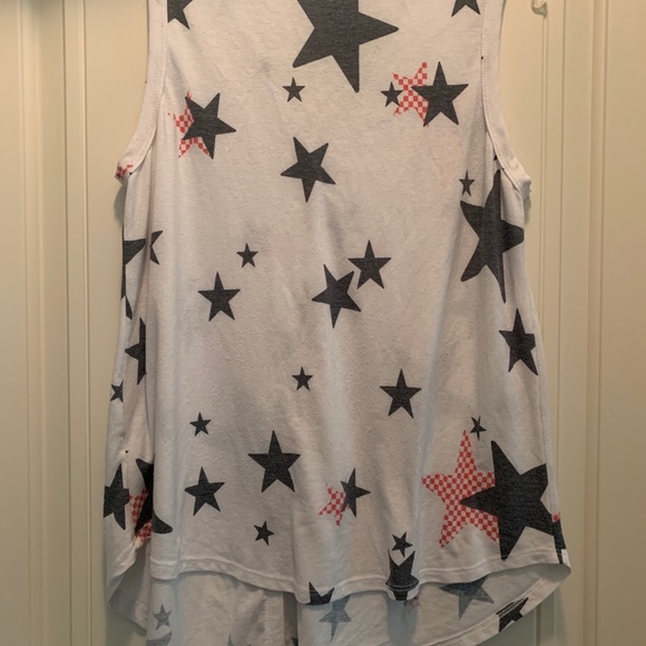 eesome White sleeveless stars top - Picture 5 of 8